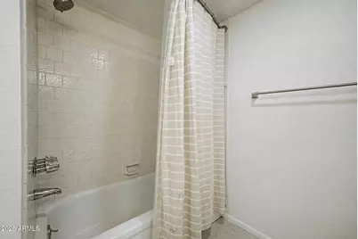2225 E Catalina Drive, Phoenix, AZ 85016 - Photo 14