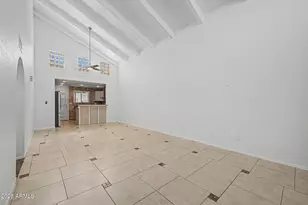 2225 E Catalina Dr, Phoenix, AZ 85016 - Photo 4