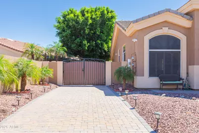 15469 N 13th Avenue, Phoenix, AZ 85023 - Photo 4
