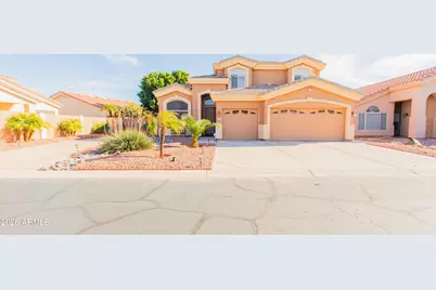 15469 N 13th Avenue, Phoenix, AZ 85023 - Photo 2