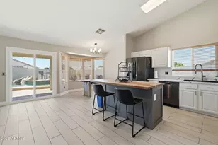 7733 E Decatur Cir, Mesa, AZ 85207 - Photo 8