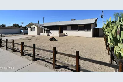 1830 W Sunnyslope Lane, Phoenix, AZ 85021 - Photo 1