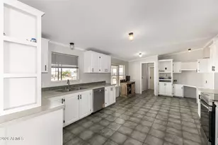 32890 N Karen Ln, San Tan Valley, AZ 85143 - Photo 10