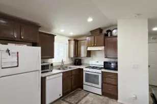 16225 N Cave Creek Rd, Phoenix, AZ 85032 - Photo 8