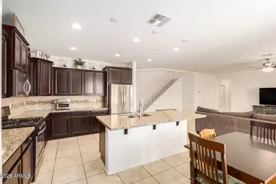 7910 S 42nd Avenue, Laveen, AZ 85339 - Photo 6