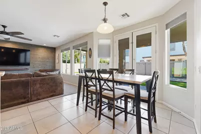 3273 E Fairview Street, Gilbert, AZ 85295 - Photo 18