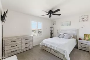 22036 N 184th Dr, Surprise, AZ 85387 - Photo 18