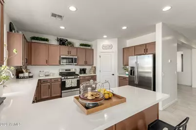 18042 W Jones Avenue, Goodyear, AZ 85338 - Photo 16