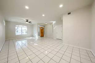 21699 N 61st Ave, Glendale, AZ 85308 - Photo 12