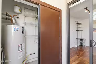 7291 N Scottsdale Rd, Paradise Valley, AZ 85253 - Photo 14