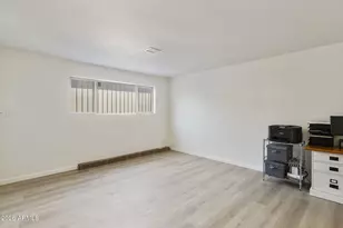 1921 E Gemini Dr, Tempe, AZ 85283 - Photo 28