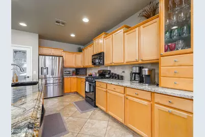 6132 W Topeka Drive, Glendale, AZ 85308 - Photo 8