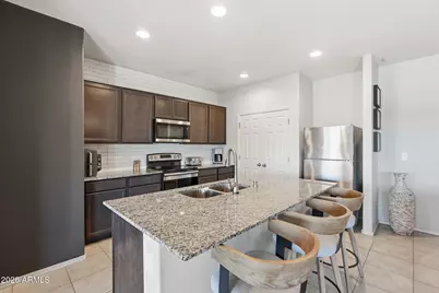 25962 W Swilling Road, Buckeye, AZ 85396 - Photo 4