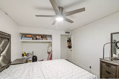 3342 N 80th Avenue, Phoenix, AZ 85033 - Photo 26