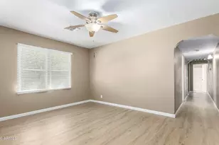 2226 N 28th St, Phoenix, AZ 85008 - Photo 10