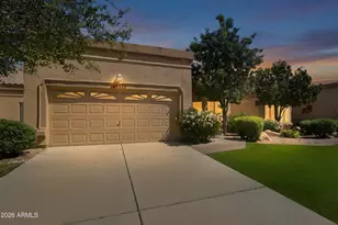 19019 N 83rd Ln, Peoria, AZ 85382 - Photo 2