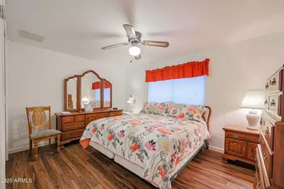 12238 N 105th Avenue, Sun City, AZ 85351 - Photo 16