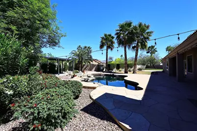 9154 E Charter Oak Drive, Scottsdale, AZ 85260 - Photo 36