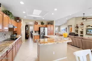 15807 W Silver Breeze Dr, Surprise, AZ 85374 - Photo 16