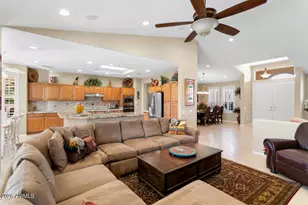 15807 W Silver Breeze Dr, Surprise, AZ 85374 - Photo 12