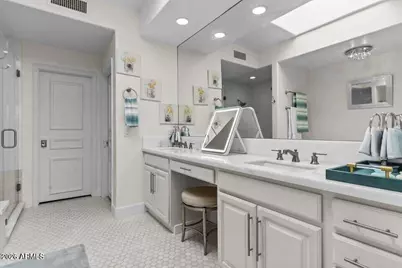 10120 E Topaz Drive, Scottsdale, AZ 85258 - Photo 20
