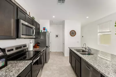 1977 W Shelly Avenue, Apache Junction, AZ 85120 - Photo 6