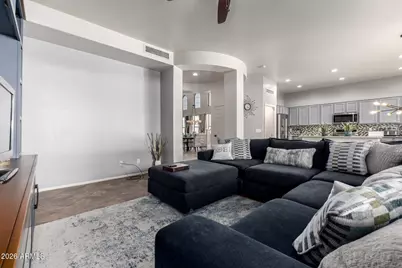 6251 S Moccasin Trail, Gilbert, AZ 85298 - Photo 10