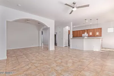 10429 W Sands Drive, Peoria, AZ 85383 - Photo 2