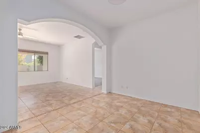 10429 W Sands Drive, Peoria, AZ 85383 - Photo 4