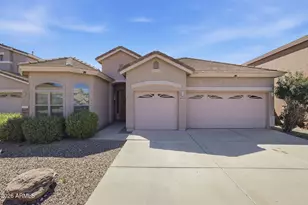 10429 W Sands Dr, Peoria, AZ 85383 - Photo 2