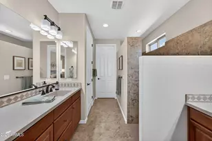 16441 W Holly St, Goodyear, AZ 85395 - Photo 30