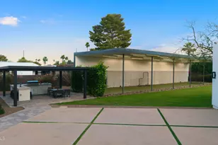 7433 E Cholla Ln, Scottsdale, AZ 85250 - Photo 48