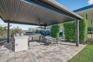 7433 E Cholla Ln, Scottsdale, AZ 85250 - Photo 32