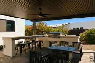 7433 E Cholla Ln, Scottsdale, AZ 85250 - Photo 28