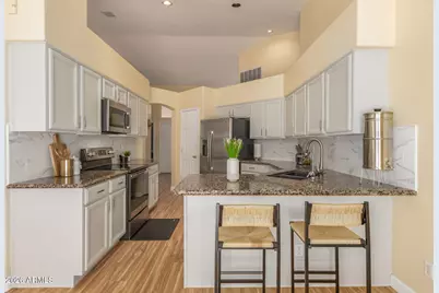 6071 W Shannon Street, Chandler, AZ 85226 - Photo 10