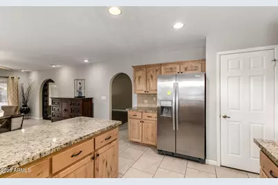 15810 N 30th Drive, Phoenix, AZ 85053 - Photo 14