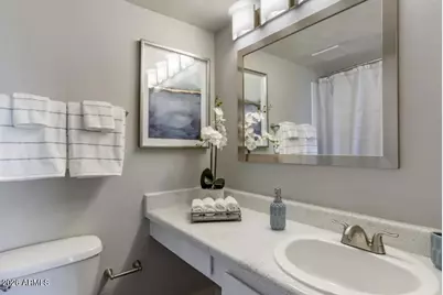 17031 N 11th Avenue #Jr1b, Phoenix, AZ 85023 - Photo 4