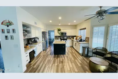 1729 E Brookwood Court, Phoenix, AZ 85048 - Photo 8