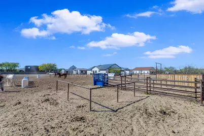 37522 N 7th Avenue, Phoenix, AZ 85086 - Photo 12