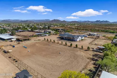 37522 N 7th Avenue, Phoenix, AZ 85086 - Photo 1