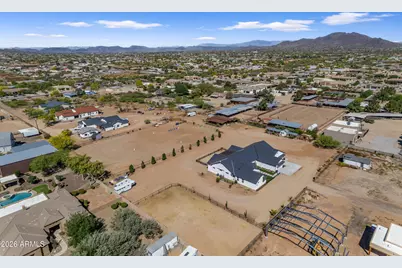 37522 N 7th Avenue, Phoenix, AZ 85086 - Photo 8