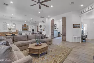 37522 N 7th Ave, Phoenix, AZ 85086 - Photo 22