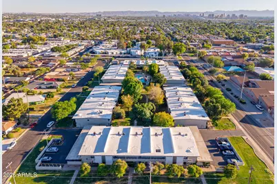 6126 N 12th Place #9, Phoenix, AZ 85014 - Photo 38