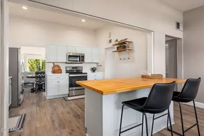 6126 N 12th Place #9, Phoenix, AZ 85014 - Photo 4