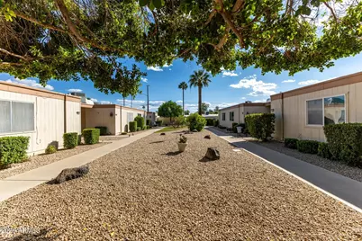 10921 W Coggins Drive, Sun City, AZ 85351 - Photo 2