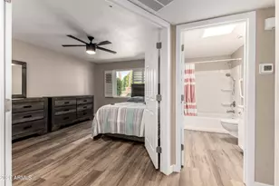 10921 W Coggins Dr, Sun City, AZ 85351 - Photo 4