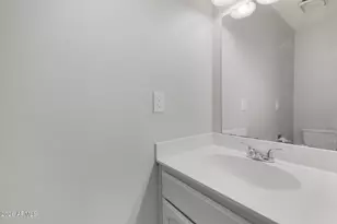 170 E Guadalupe Rd, Gilbert, AZ 85234 - Photo 20