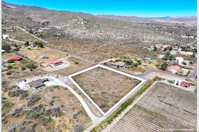 000 E Windmill Lane E #'-', Clarkdale, AZ 86324 - Photo 8