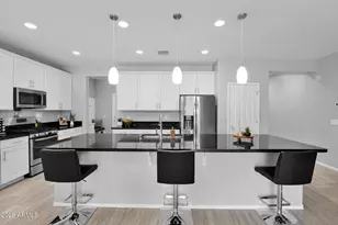 8503 W Peppertree Ln, Glendale, AZ 85305 - Photo 12
