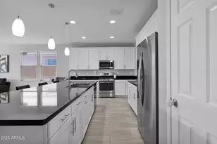 8503 W Peppertree Ln, Glendale, AZ 85305 - Photo 14